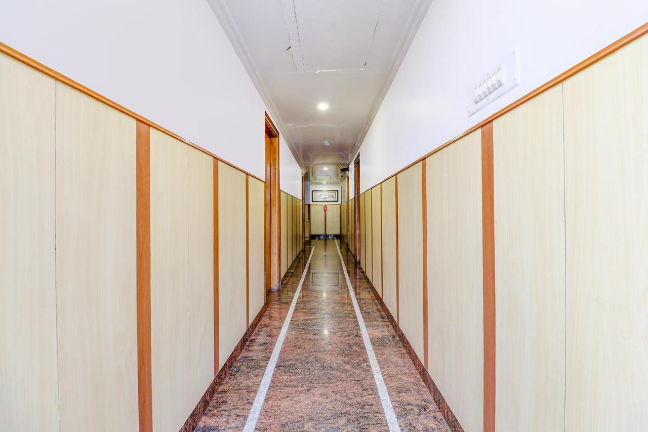 Fabhotel Shivaals Residency - Rajajinagar Bangalore Bagian luar foto