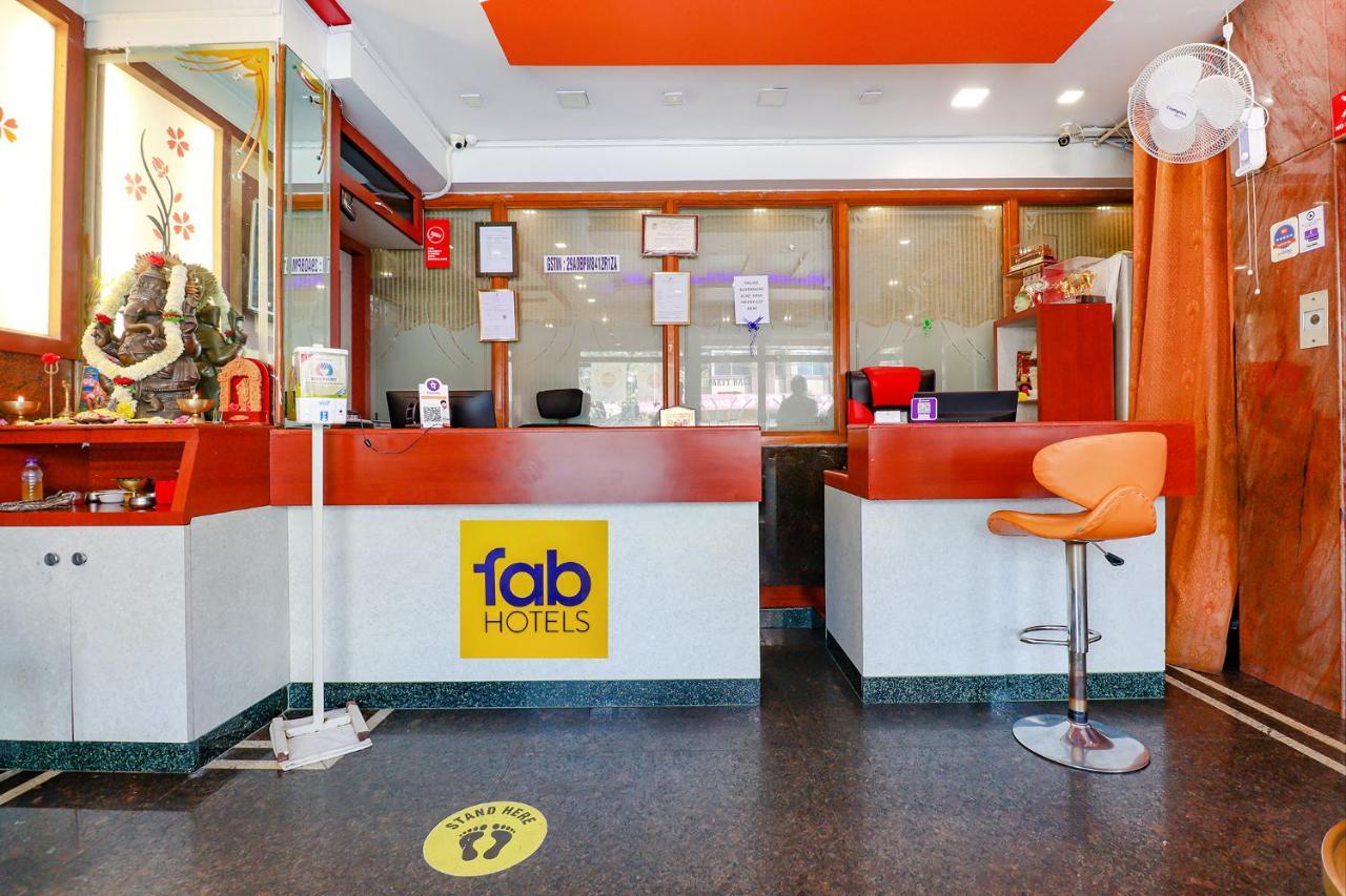 Fabhotel Shivaals Residency - Rajajinagar Bangalore Bagian luar foto