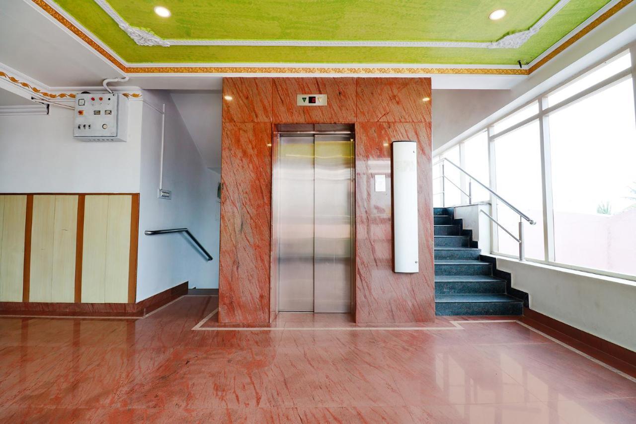 Fabhotel Shivaals Residency - Rajajinagar Bangalore Bagian luar foto
