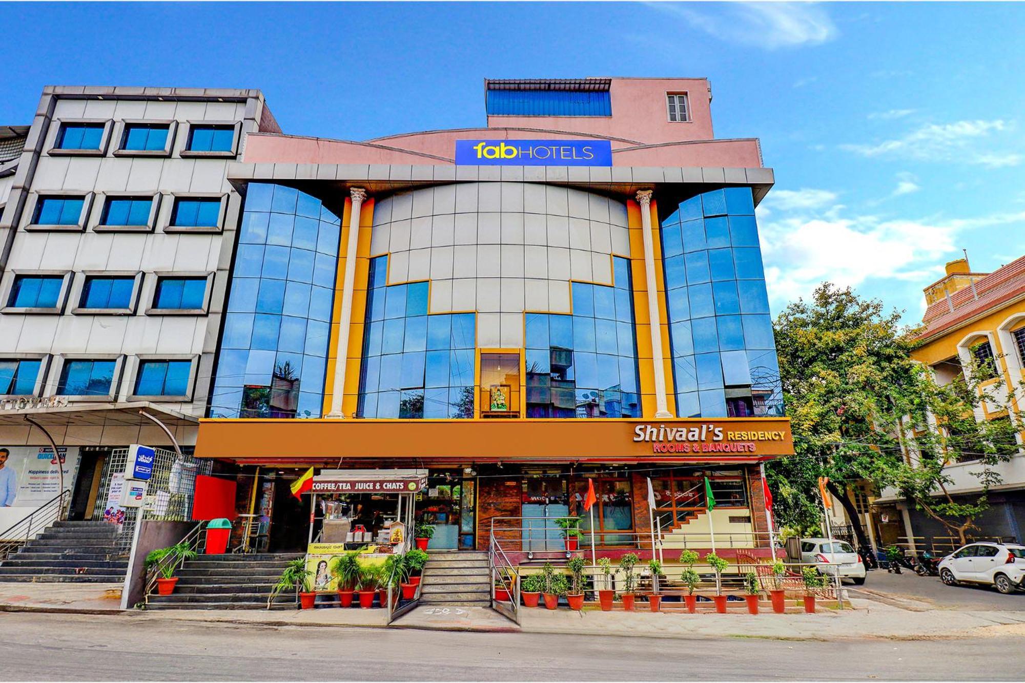 Fabhotel Shivaals Residency - Rajajinagar Bangalore Bagian luar foto