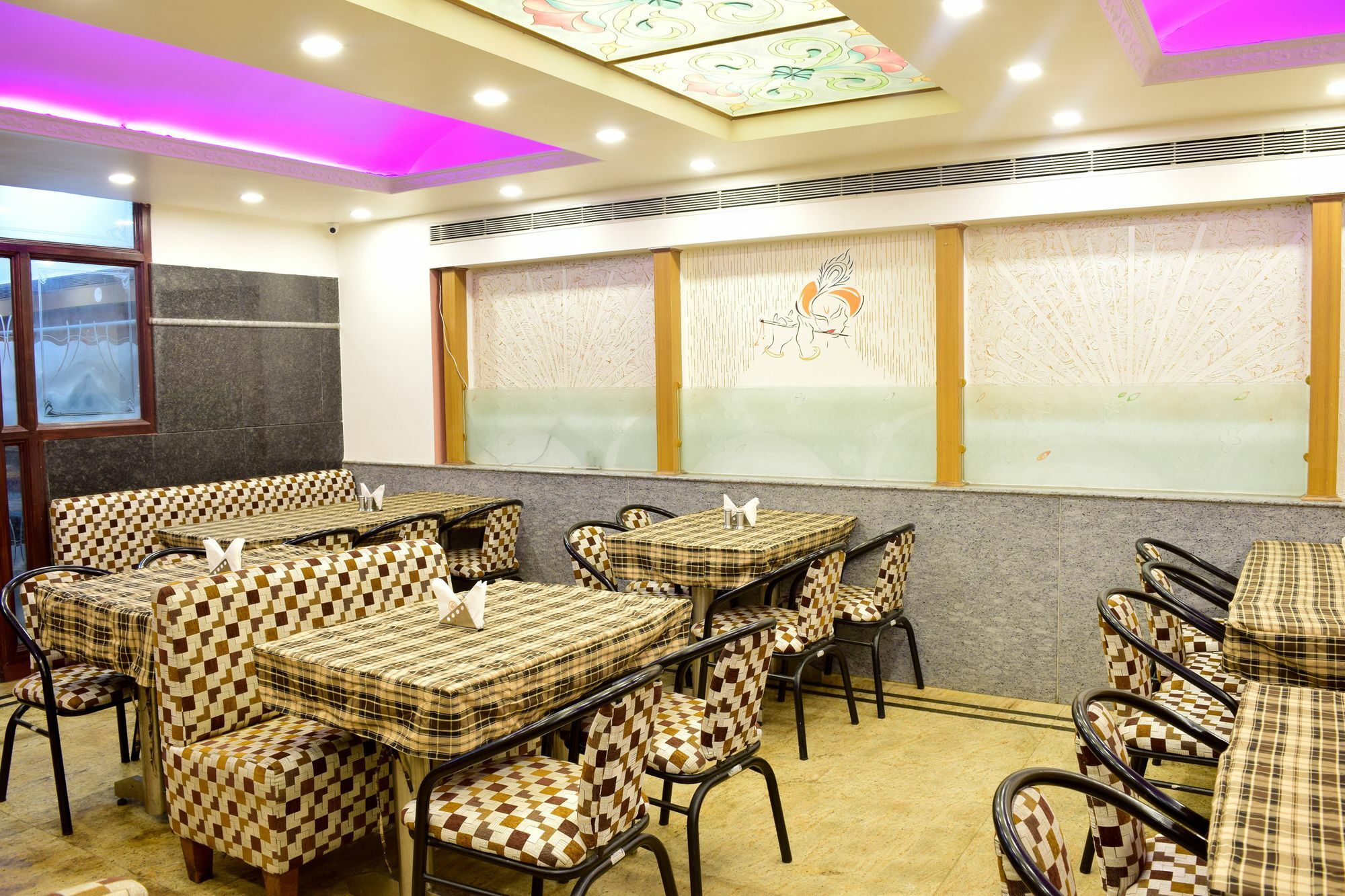Fabhotel Shivaals Residency - Rajajinagar Bangalore Bagian luar foto